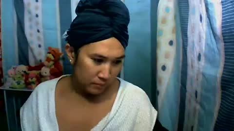 Snapshot of asian_shangxxx chatting on June 20, 12:52 pm asian_shangxxx online show from June 20, 12:52 pm