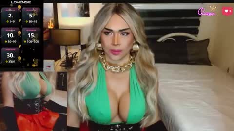 nicole online show from February 10, 6:23 pm