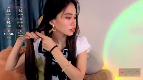 candy online show from September 21, 10:28 am