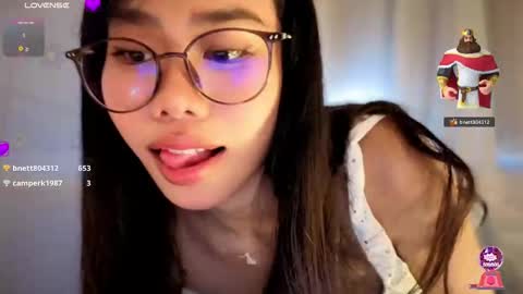 candy online show from April 7, 1:50 am