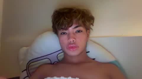 Snapshot of asianboyjerkz chatting on June 16, 6:38 am asianboyjerkz online show from June 16, 6:38 am