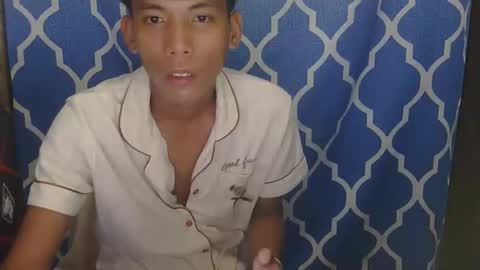 Isan online show from April 10, 3:17 pm