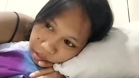 asiancreamy4u online show from December 3, 9:33 am