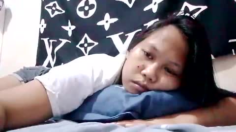 asiancreamy4u online show from February 7, 4:03 pm