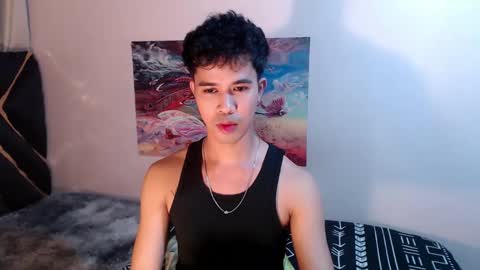 asiancum_peter online show from February 18, 12:01 pm
