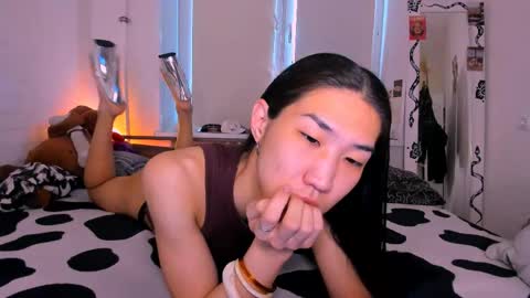 asiancvnt online show from May 30, 4:15 pm