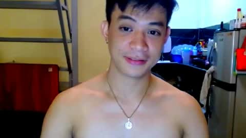 Snapshot of asiandreamboyx chatting on June 17, 4:48 am asiandreamboyx online show from June 17, 4:48 am