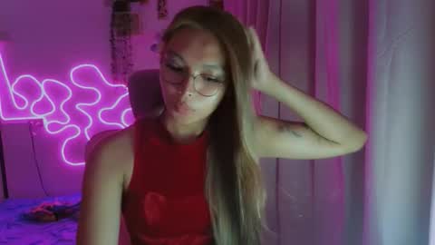 Snapshot of asianhottiesttamira chatting on February 5, 6:34 pm HI IM TAMIRA LOOKING FOR SERIOUS RELATIONSHIP online show from February 5, 6:34 pm