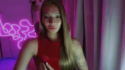 Snapshot of asianhottiesttamira chatting on February 14, 5:53 pm HI IM TAMIRA LOOKING FOR SERIOUS RELATIONSHIP online show from February 14, 5:53 pm