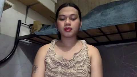 Snapshot of asianhugecockjulia1 chatting on July 7, 4:55 pm JULIA online show from July 7, 4:55 pm