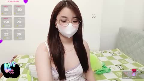 Snapshot of asianniky chatting on September 11, 12:55 am asianniky online show from September 11, 12:55 am