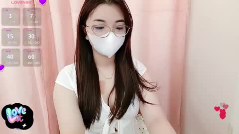 Snapshot of asianniky chatting on September 28, 1:00 am asianniky online show from September 28, 1:00 am