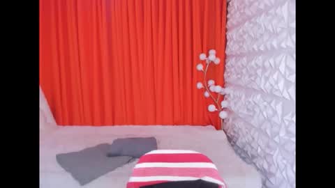 asianpetitefucker01 online show from April 15, 7:48 am