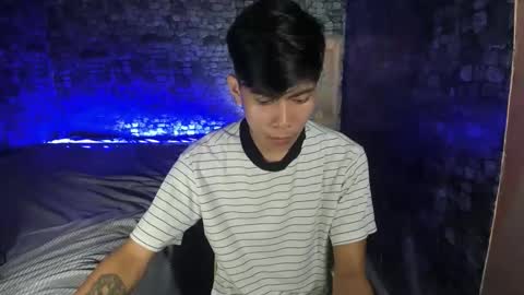 Snapshot of asianplayboyx chatting on April 5, 2:25 pm mark online show from April 5, 2:25 pm