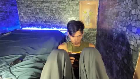 Snapshot of asianplayboyx chatting on April 22, 7:04 pm mark online show from April 22, 7:04 pm