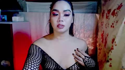 Snapshot of asiansofhia chatting on October 17, 5:15 pm Sofhia online show from October 17, 5:15 pm