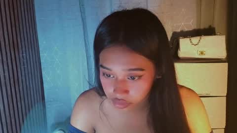 kisses online show from June 19, 2:16 am
