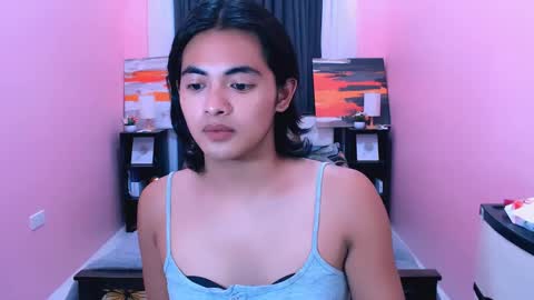 Snapshot of asianverstwink chatting on May 11, 3:23 am asianverstwink online show from May 11, 3:23 am