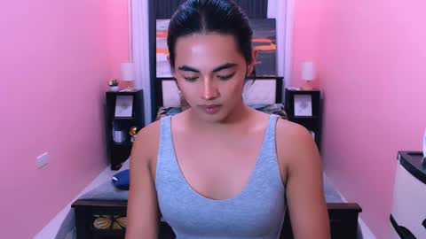 Snapshot of asianverstwink chatting on May 30, 12:19 am asianverstwink online show from May 30, 12:19 am