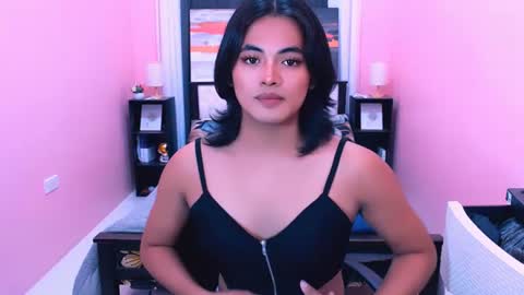 Snapshot of asianverstwink chatting on June 9, 6:52 pm asianverstwink online show from June 9, 6:52 pm