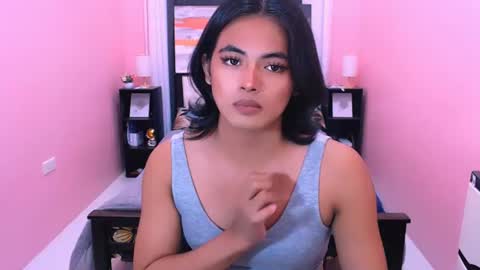 Snapshot of asianverstwink chatting on June 13, 9:35 pm asianverstwink online show from June 13, 9:35 pm