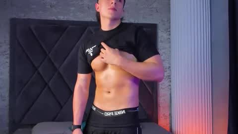 Aslan  online show from December 19, 8:49 pm