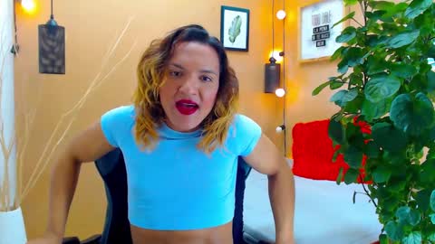 Snapshot of aslyhernandez chatting on September 16, 12:06 pm ASLY online show from September 16, 12:06 pm