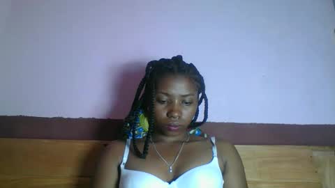 Snapshot of asmiraa chatting on April 18, 8:09 pm asmiraa online show from April 18, 8:09 pm