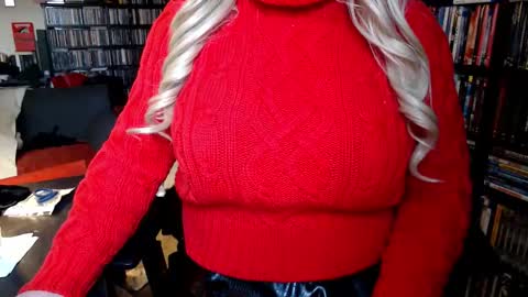 Aspen Vale online show from February 16, 9:44 pm