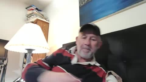 Snapshot of aspenleaf chatting on February 25, 4:57 am aspenleaf online show from February 25, 4:57 am