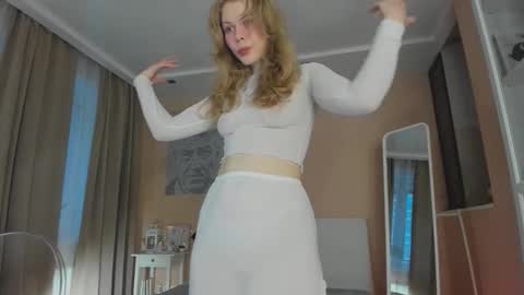 Sasha online show from October 26, 5:35 am