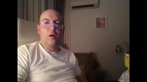 assbitch189 online show from January 17, 11:07 pm