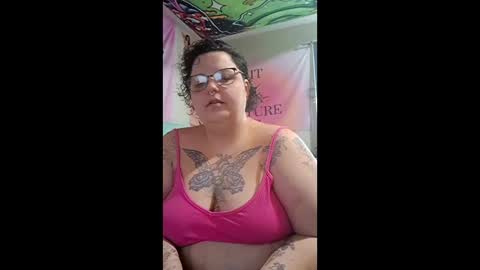 Snapshot of asserolee chatting on February 13, 2:57 pm Cassie online show from February 13, 2:57 pm