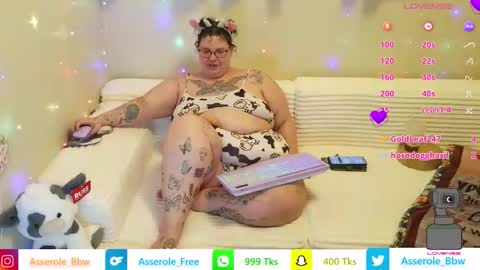 Snapshot of asserolee chatting on March 15, 3:40 pm Cassie online show from March 15, 3:40 pm