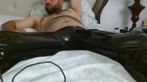 latex online show from December 5, 4:23 pm