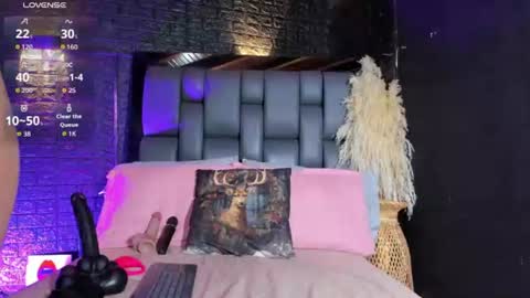 Snapshot of assia_roos chatting on June 19, 10:30 am Nahomi online show from June 19, 10:30 am