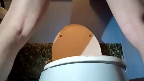 Snapshot of assthriller8675 chatting on October 17, 11:57 am assthriller8675 online show from October 17, 11:57 am