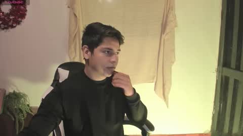 Asta Kuno online show from December 15, 1:10 am