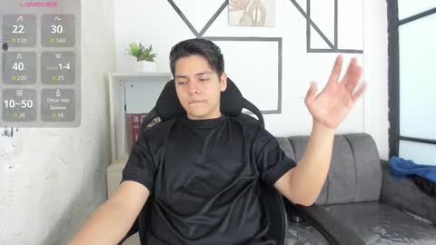 astablack_ online show from September 17, 1:40 am