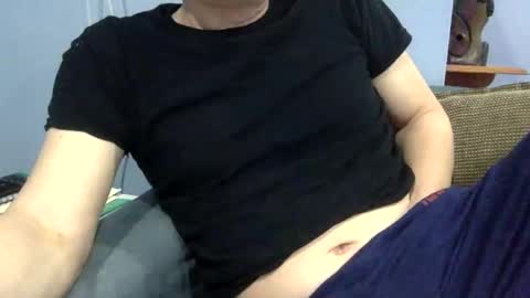 Snapshot of astaroth83 chatting on October 19, 5:19 am Sweetcd83 online show from October 19, 5:19 am