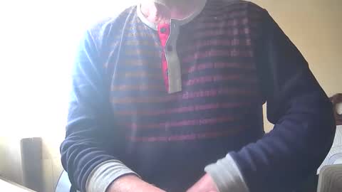 Snapshot of astelover chatting on February 23, 1:53 pm astelover online show from February 23, 1:53 pm