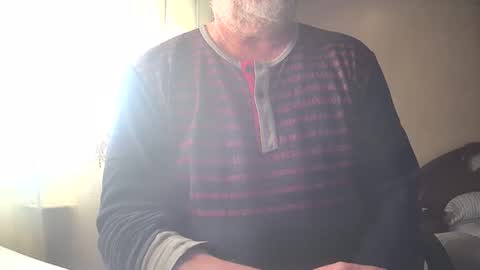 Snapshot of astelover chatting on November 9, 3:43 pm astelover online show from November 9, 3:43 pm