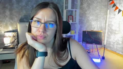 Snapshot of asti_bubbles chatting on April 30, 1:34 am Asti online show from April 30, 1:34 am