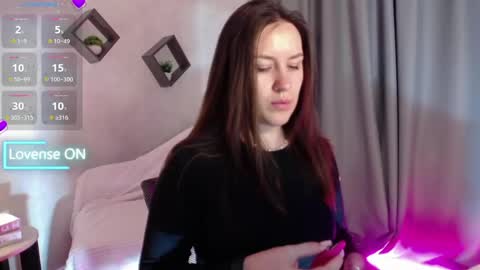 Snapshot of asti_bubbles chatting on May 6, 1:14 am Asti online show from May 6, 1:14 am