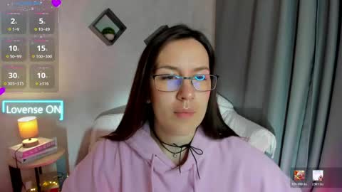 Snapshot of asti_bubbles chatting on May 15, 12:39 am Asti online show from May 15, 12:39 am