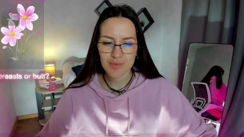 Snapshot of asti_bubbles chatting on May 31, 1:36 am Asti online show from May 31, 1:36 am