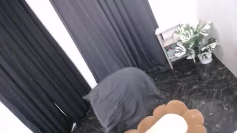 Anna online show from March 8, 2:04 am