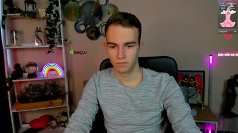 Snapshot of astren_villo chatting on April 29, 12:20 pm astren online show from April 29, 12:20 pm