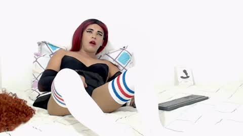 Snapshot of astrid__v chatting on June 30, 4:41 pm Astrid online show from June 30, 4:41 pm