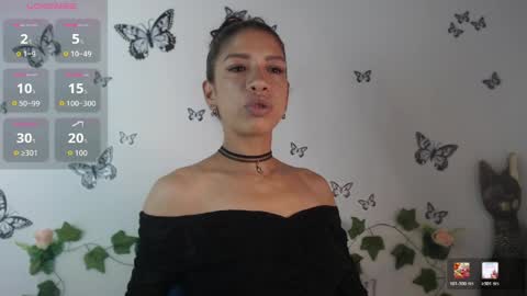 Snapshot of astrid_miller_1 chatting on April 18, 7:29 pm Astrid online show from April 18, 7:29 pm